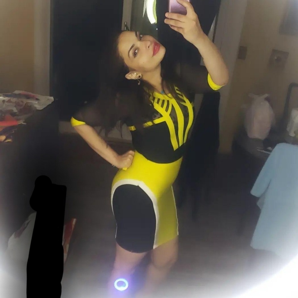 Meet your Posher, Mimi